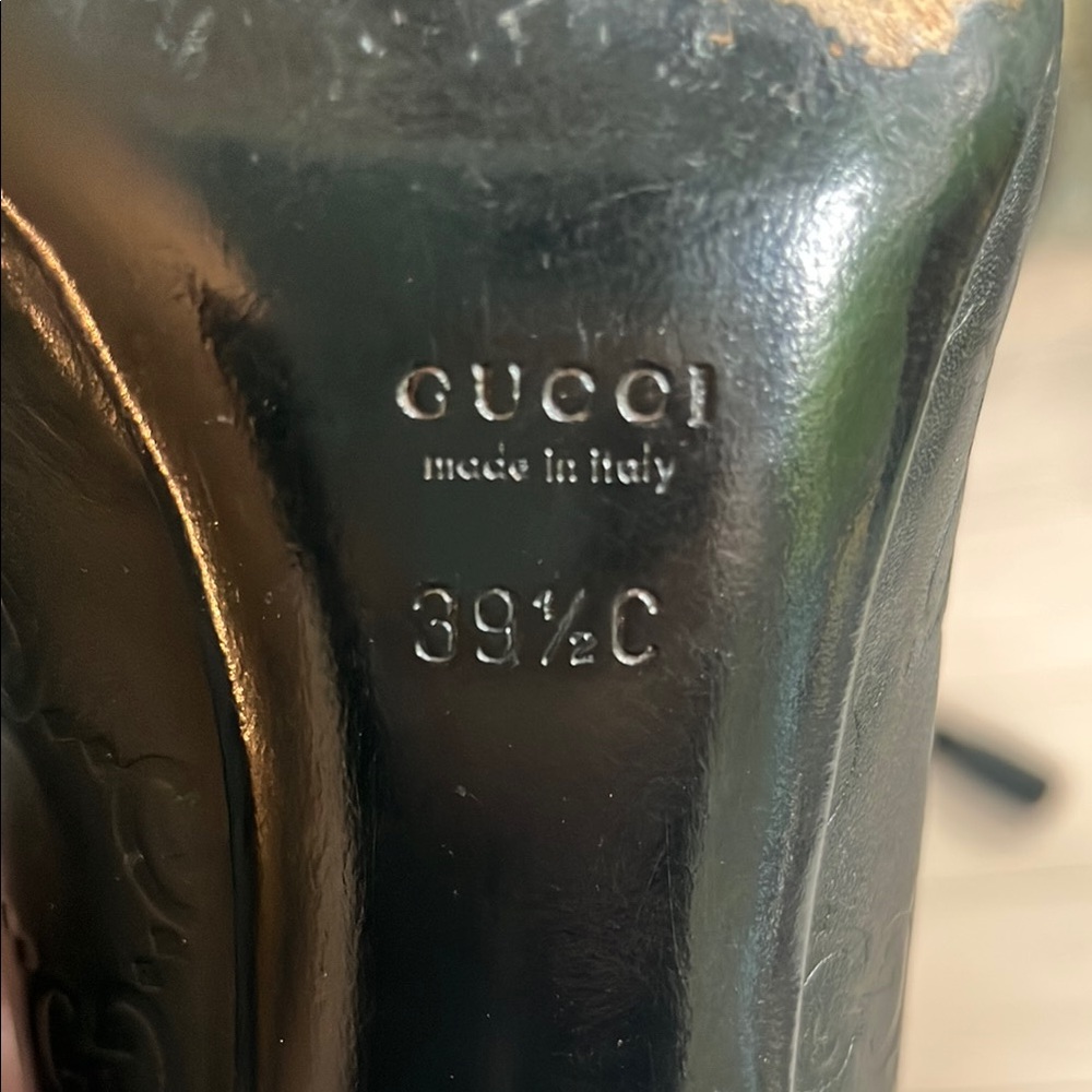 Gucci 39 1/2 C Black Embossed Leather Shoes Round Toe 👍 Low Heel Comfortable! - Picture 4 of 9